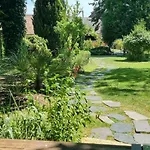 Bed & Breakfast Les Glycines De Monchy- D'hotes 4*
