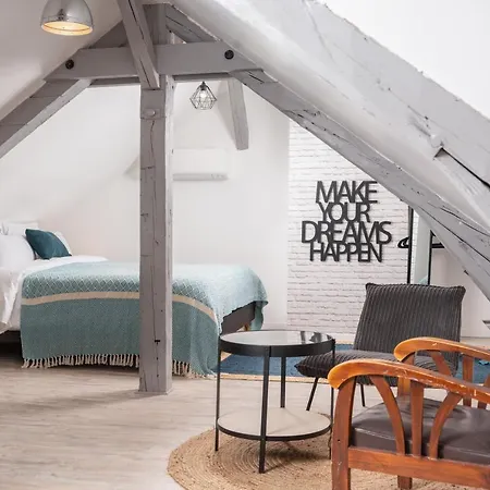 Les Glycines De Monchy- D'hôtes