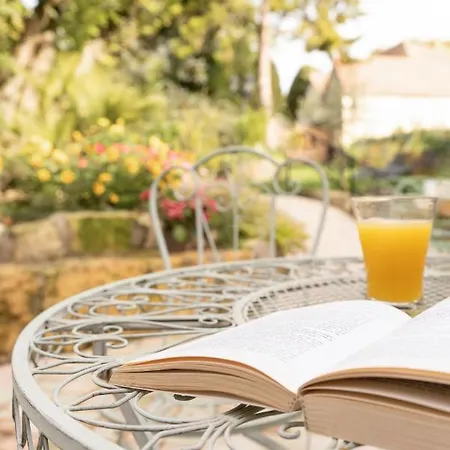 Les Glycines De Monchy- D'hotes