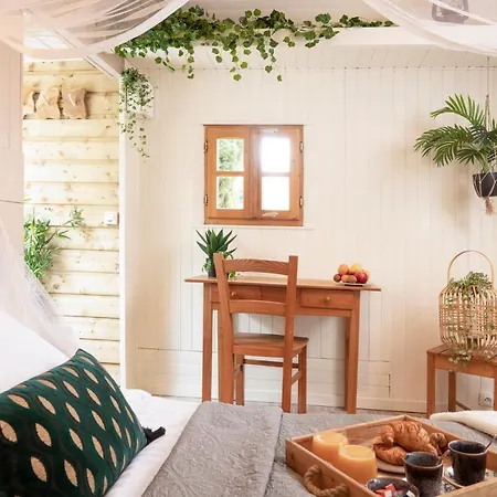 فندق مبيت وإفطار Les Glycines De Monchy- D'hotes Monchy-Humieres