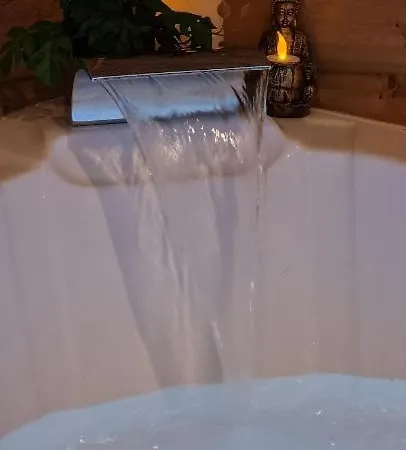 فندق مبيت وإفطار Les Glycines De Monchy- D'hotes Monchy-Humieres