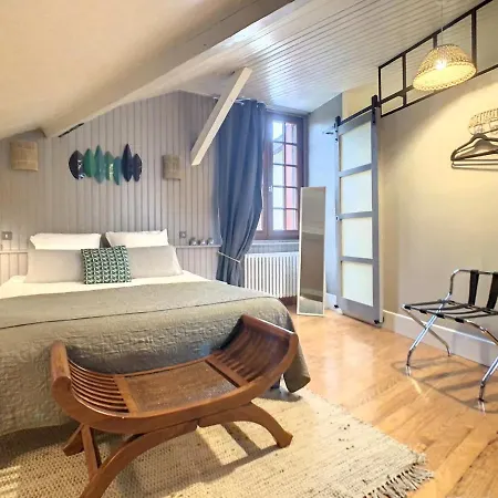 Les Glycines De Monchy- D'hôtes 4*