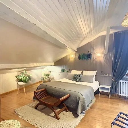 Bed and breakfast Les Glycines De Monchy- D'hotes 4*