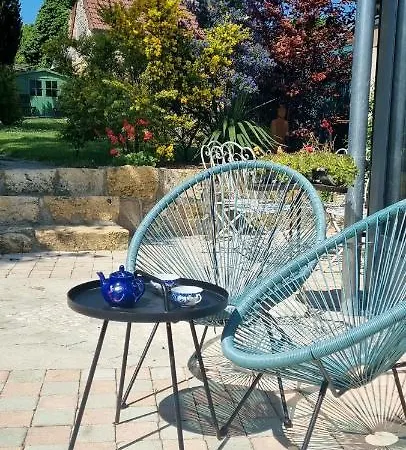 Couette-café Les Glycines De Monchy- D'hôtes 4*