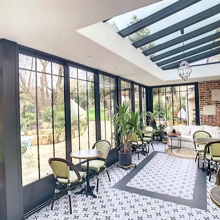Alojamento de Acomodação e Pequeno-almoço Les Glycines De Monchy- D'hôtes 4*