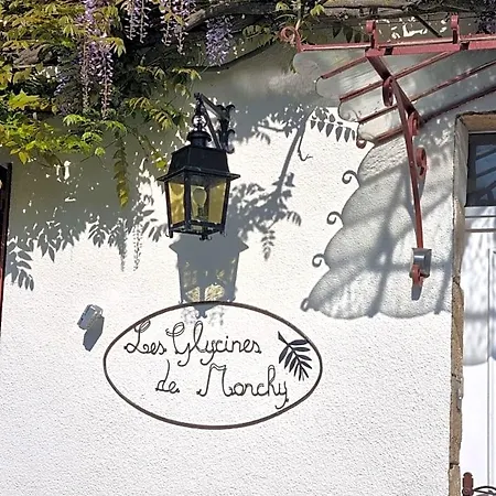 Les Glycines De Monchy- D'hotes Bed and breakfast