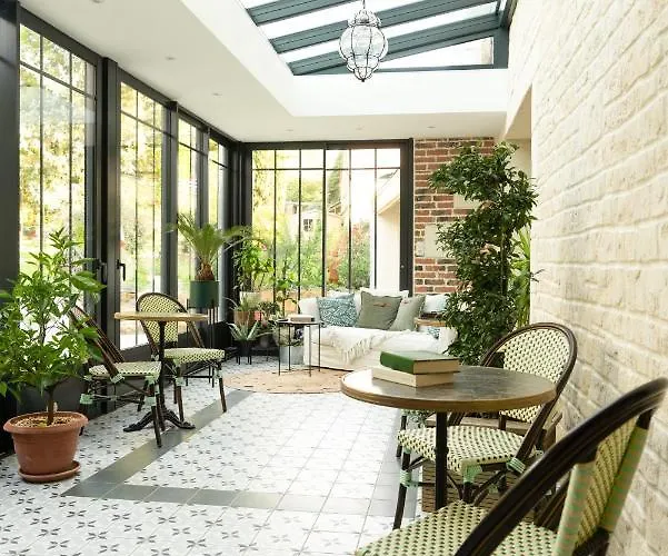 Les Glycines De Monchy- D'hôtes 4*